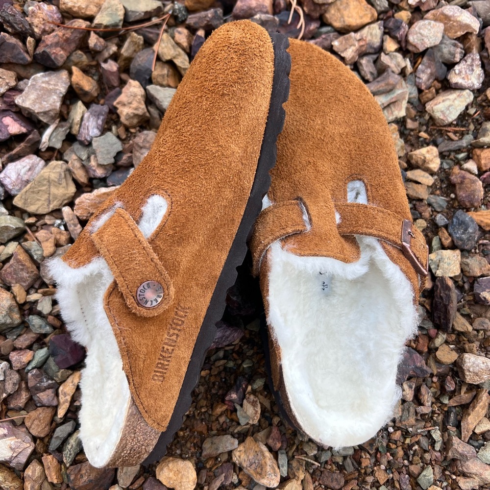 Birkenstock size 36 Boston Shearling Clogs